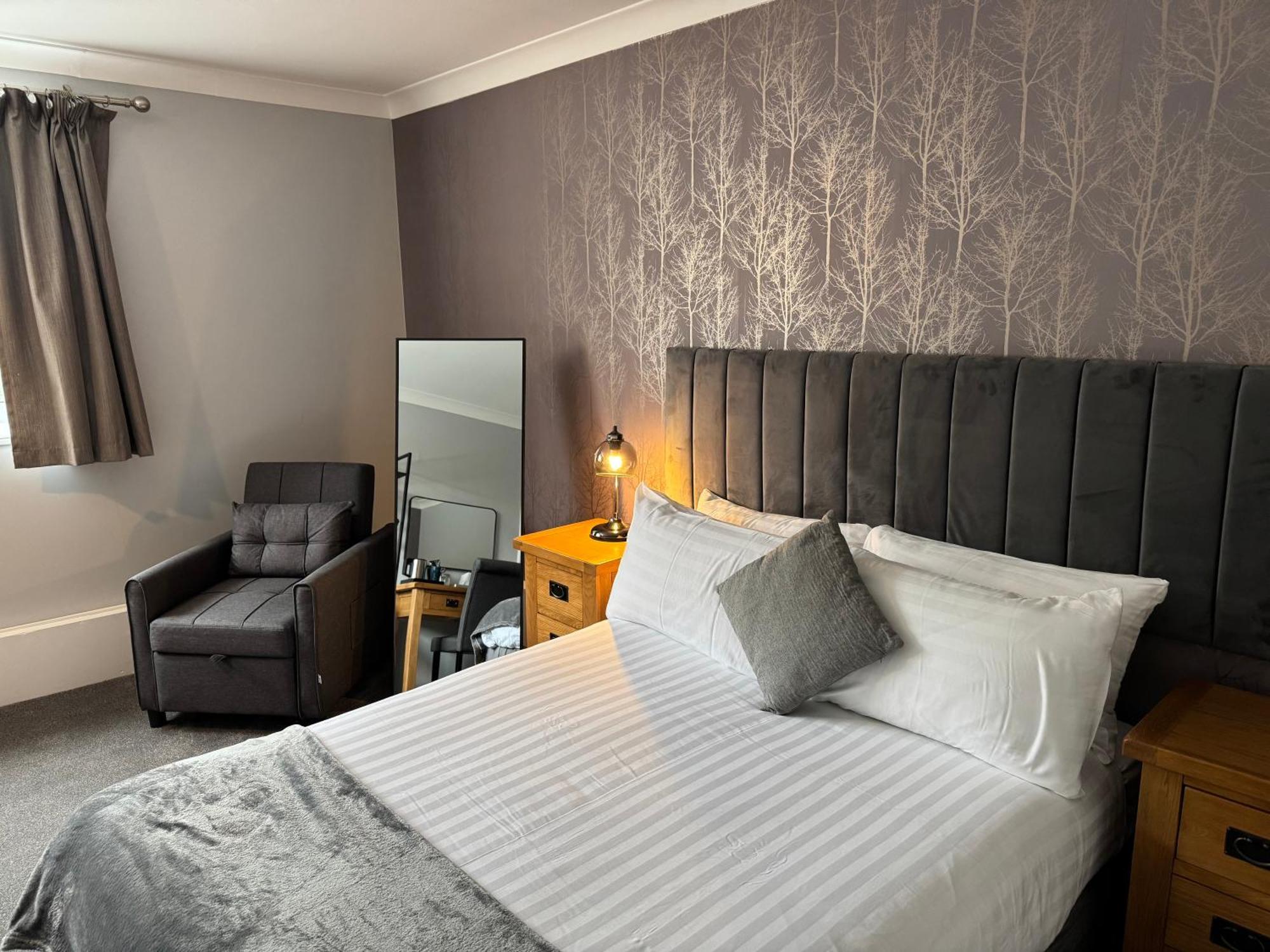 Western Oaklands Hotel Thorpe St Andrew